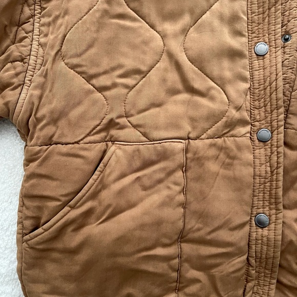 Blanc NYC cropped quilted jacket - Picture 3 of 4